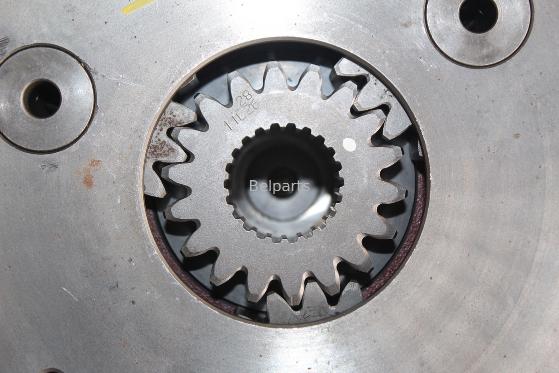 बेलपार्ट्स एक्स्कवेटर स्विंग गियरबॉक्स R220LC-9S 39Q6-12100 / 39Q6-12101 / 39Q6-12102 स्विंग रिडक्शन गियरबॉक्स