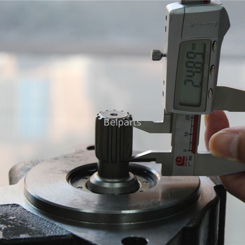 कोमात्सु उत्खनन के लिए PC15 हाइड्रोलिक मुख्य पंप स्पेयर पार्ट्स PVD-0B-18P-6G3-4191A अक्षीय पिस्टन पंप