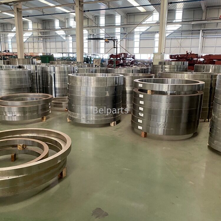 PC270-7 कोमात्सु उत्खनन उपकरण के लिए स्लीविंग असर 206-26-00400 स्लीव रिंग स्विंग सर्कल OEM