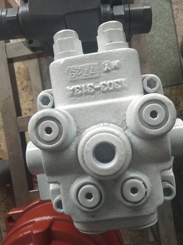 ZX75UR-3 ZX75USK-3 ZX75US-3 ZX85USB-3 ZX85US-3 ZX75UST स्विंग मोटर रिड्यूसर SG015 Hitachi मिनी खुदाई करने वाला 9270522 4684827 4470057 4429255 4469027 के लिए