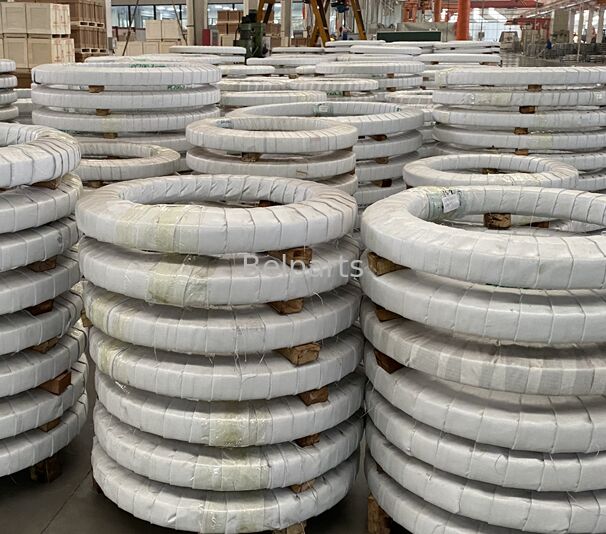 E20 स्लीविंग लेयरिंग के लिए बॉबकैट एक्सकेवेटर स्पेयर पार्ट्स 7222567 स्लीव रिंग स्विंग सर्कल