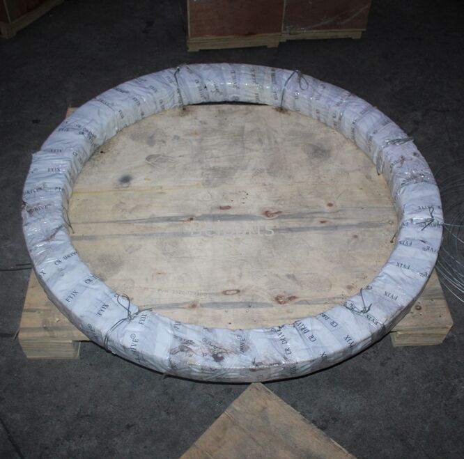 U48-4 कुबोटा एक्सकेवेटर स्पेयर पार्ट्स RD451-19110 स्विंग सर्कल स्लीव रिंग के लिए स्लीविंग असर