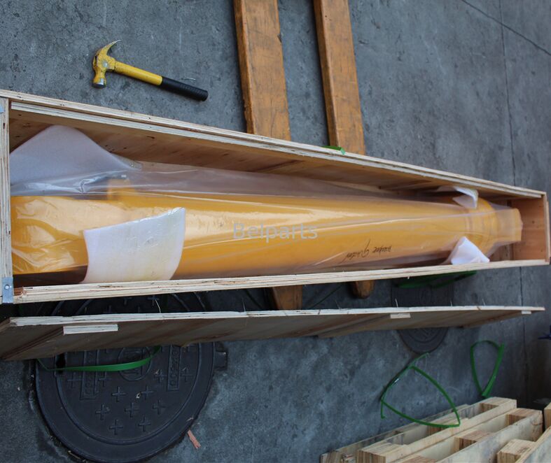 SH490 SH470HD-6 SH490LHD-6 सुमितियोमो खुदाई मशीन के लिए हाइड्रोलिक बाल्टी सिलेंडर