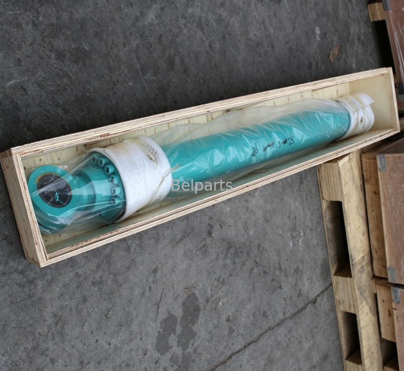 कोमात्सु खुदाई स्पेयर पार्ट्स के लिए PC300LC-6LE PC300-6LE हाइड्रोलिक बाल्टी सिलेंडर 207-63-02531 207-63-02130 आफ्टरमार्केट