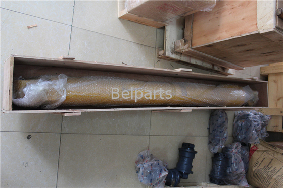 बेल पार्ट्स एक्सकेवेटर हाइड्रोलिक आर्म सिलेंडर Assy 31N4-50130 Hyundai R140LC-7 के लिए